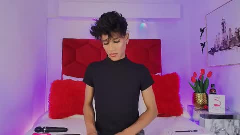 Snapshot of jonas_hiill chatting on October 2, 1:29 pm Jonas online show from October 2, 1:29 pm