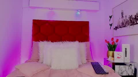 Snapshot of jonas_hiill chatting on October 22, 2:28 pm Jonas online show from October 22, 2:28 pm