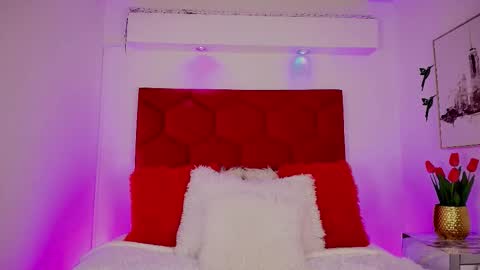 Snapshot of jonas_hiill chatting on October 26, 12:55 pm Jonas online show from October 26, 12:55 pm