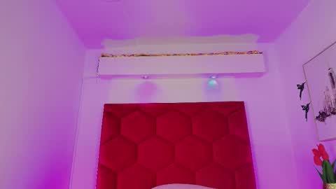 Snapshot of jonas_hiill chatting on November 7, 1:33 pm Jonas online show from November 7, 1:33 pm