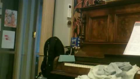 Snapshot of jonasbkk chatting on October 31, 9:43 am jonasbkk online show from October 31, 9:43 am