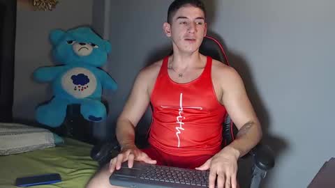 jonathancast08 online show from January 31, 11:24 am