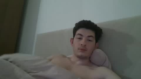 jonhy_merlin online show from April 2, 3:26 am