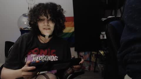 Snapshot of jonmessfan chatting on November 17, 10:54 am jonmessfan online show from November 17, 10:54 am