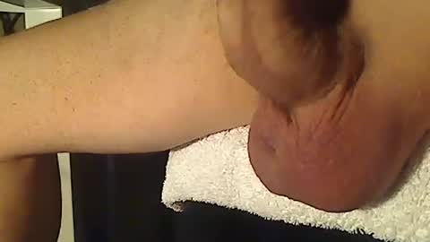 Snapshot of jonr2100 chatting on November 21, 6:23 am Jon online show from November 21, 6:23 am