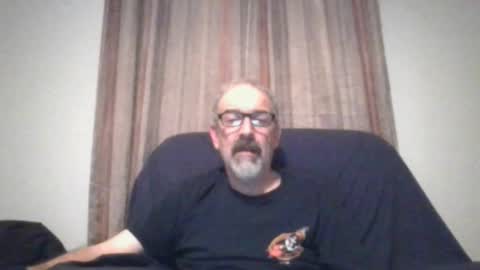 Snapshot of jony_five chatting on January 27, 6:19 am Jon online show from January 27, 6:19 am