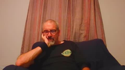 Snapshot of jony_five chatting on September 29, 2:16 am Jon online show from September 29, 2:16 am