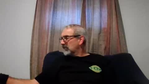 Snapshot of jony_five chatting on November 30, 3:05 pm Jon online show from November 30, 3:05 pm