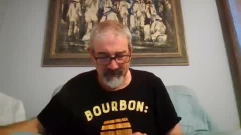 Snapshot of jony_five chatting on December 14, 3:50 pm Jon online show from December 14, 3:50 pm