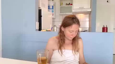 Snapshot of jony_marta chatting on February 12, 5:16 pm Jony Marta GMT 2000-0100 every day online show from February 12, 5:16 pm