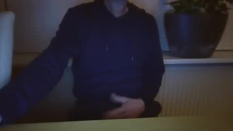 Snapshot of jop55 chatting on December 26, 7:05 pm Jop55 online show from December 26, 7:05 pm