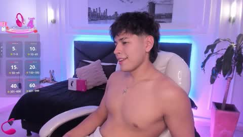 Snapshot of jordan_24_ chatting on November 3, 8:54 pm JORDAN online show from November 3, 8:54 pm