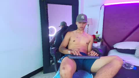 Jordan Kiing online show from October 10, 10:53 pm