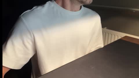 Snapshot of jordansolid chatting on November 18, 6:56 pm jordansolid online show from November 18, 6:56 pm