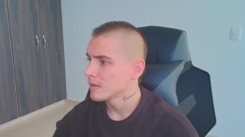 Snapshot of jordanthompson_ chatting on September 12, 9:59 pm JordanThompson online show from September 12, 9:59 pm