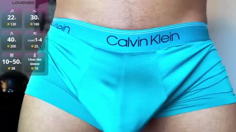 Snapshot of jordylatin202 chatting on December 10, 11:19 pm DAVID online show from December 10, 11:19 pm