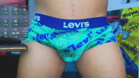 Snapshot of jordylatin202 chatting on February 22, 3:12 am DAVID online show from February 22, 3:12 am