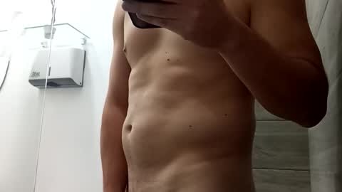 jorgelatino1919 online show from January 7, 2:47 am