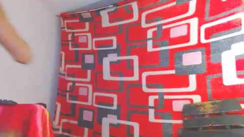 Snapshot of jorlatinhot420 chatting on September 27, 8:08 am perryt 420 online show from September 27, 8:08 am