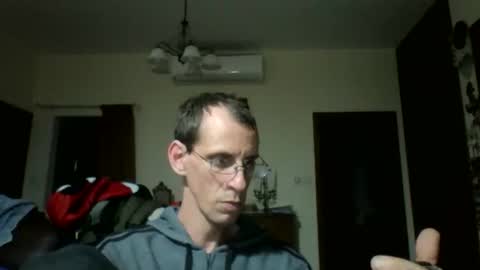 jos39a online show from April 20, 6:20 pm