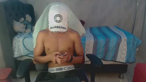 jose_sexycumm online show from January 17, 11:18 pm