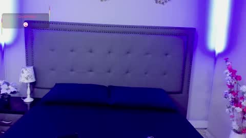 Snapshot of joselucian chatting on November 15, 1:03 am jose online show from November 15, 1:03 am