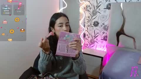 Joselyn  online show from January 7, 11:45 am