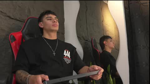 JOSEPH  online show from March 19, 11:25 am