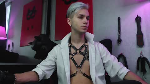 Master Joseph online show from December 13, 8:41 am