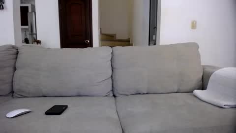 Snapshot of josezaens_ chatting on September 11, 8:25 am josezaens_ online show from September 11, 8:25 am