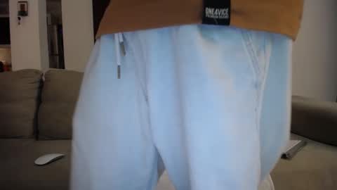 Snapshot of josezaens_ chatting on October 5, 11:02 pm josezaens_ online show from October 5, 11:02 pm