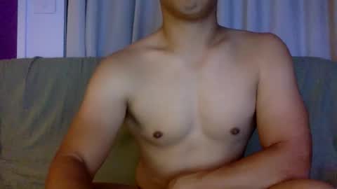 joshasian0713 online show from April 5, 11:29 am