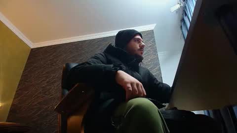 JoshKnight online show from December 1, 5:56 am