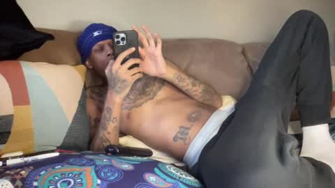 joshperrygoon online show from December 28, 10:44 pm