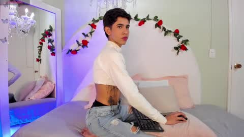 Joshua Sanz  online show from October 4, 3:48 am