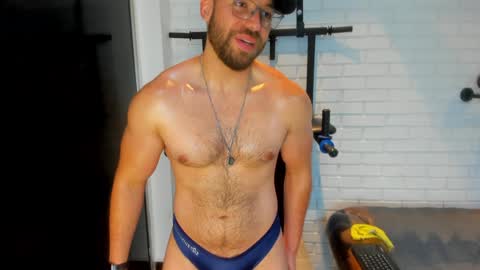 Snapshot of joshualyon chatting on February 3, 8:35 pm Joshua The Lion online show from February 3, 8:35 pm