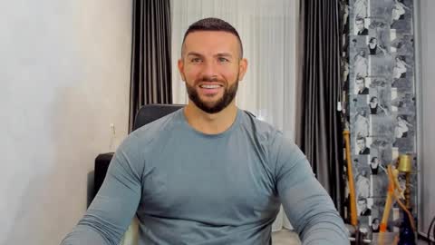 joshuamuscle69 online show from December 21, 5:25 am