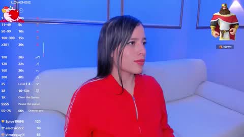 Snapshot of josieskies_ chatting on February 20, 6:26 am Josie Skies online show from February 20, 6:26 am