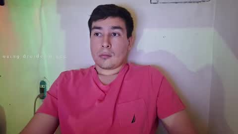 Snapshot of josq121 chatting on November 2, 4:37 am josq121 online show from November 2, 4:37 am