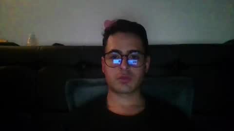 Snapshot of josux8 chatting on November 24, 4:01 am josux8 online show from November 24, 4:01 am