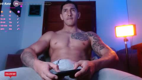  JOYLOPEZFIT online show from October 4, 2:15 pm