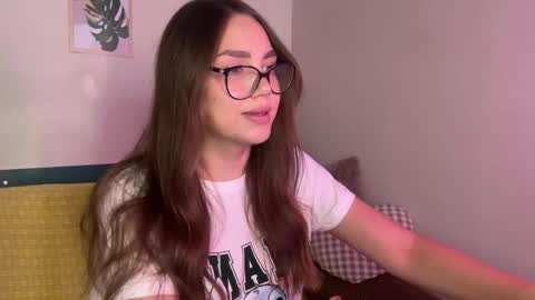 Snapshot of joyandlove chatting on January 15, 6:44 pm Ti online show from January 15, 6:44 pm