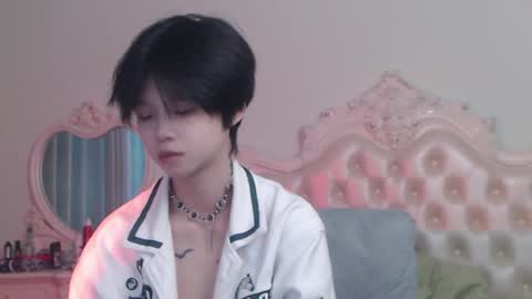 joycekay online show from April 22, 3:53 am