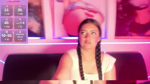 Snapshot of joycepierce chatting on March 3, 12:33 pm joycepierce online show from March 3, 12:33 pm