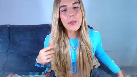 joywinks online show from April 3, 12:30 am