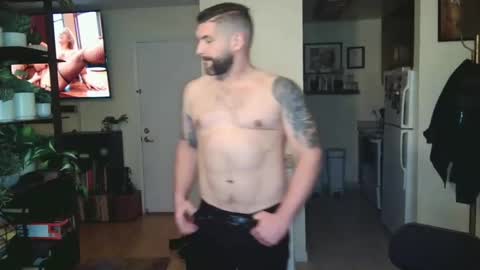 Snapshot of jpep77 chatting on December 8, 4:46 am x online show from December 8, 4:46 am