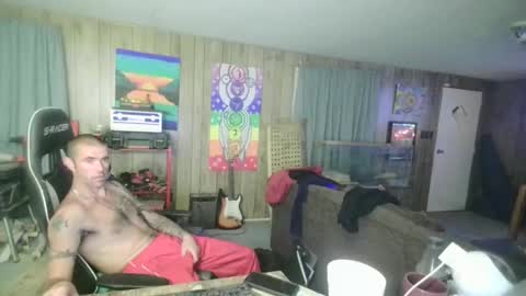 Snapshot of jrizzle1111 chatting on November 13, 8:02 am jrizzle1111 online show from November 13, 8:02 am