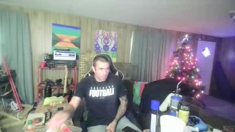 Snapshot of jrizzle1111 chatting on December 4, 9:12 pm jrizzle1111 online show from December 4, 9:12 pm