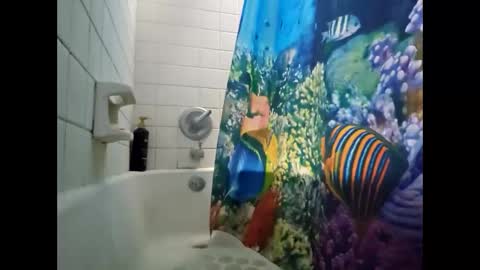 Snapshot of jrm0087 chatting on February 12, 9:48 am Jay online show from February 12, 9:48 am