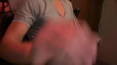 Snapshot of jrxguy chatting on November 19, 6:35 am jrxguy online show from November 19, 6:35 am